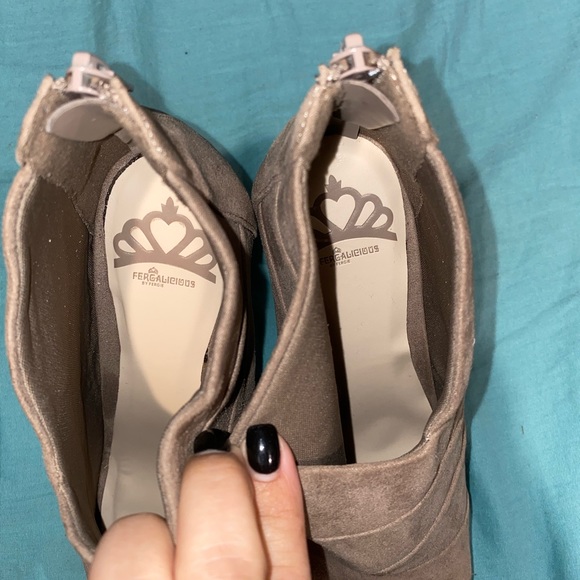 Fergalicious heels - Picture 5 of 6